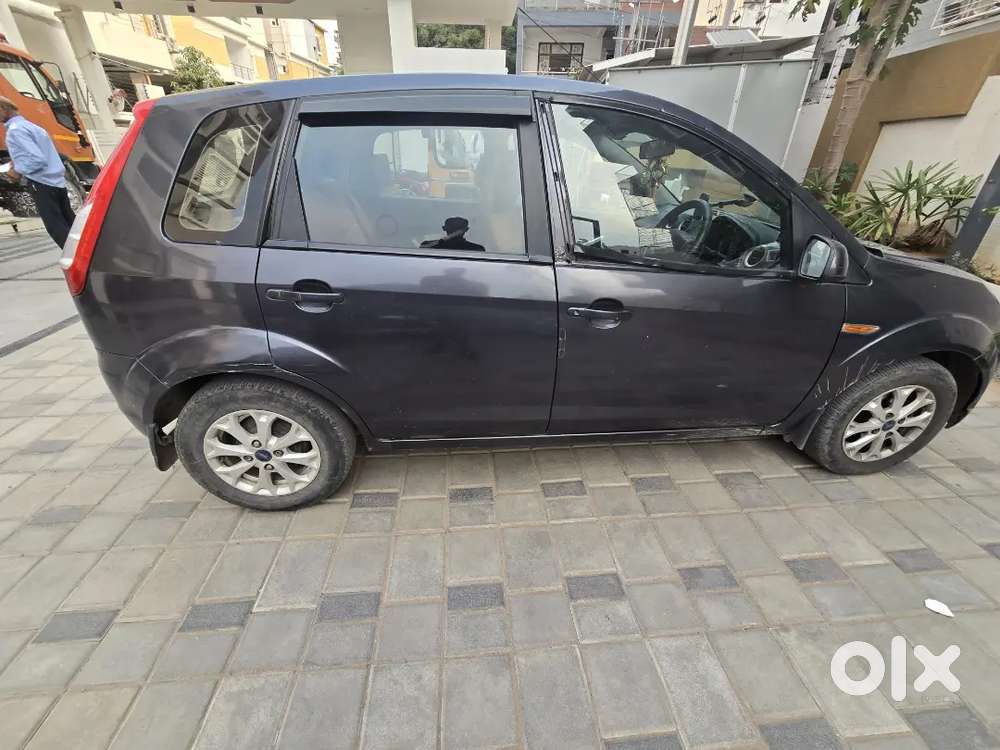 Ford Figo 2013 Diesel 145000 Km Driven