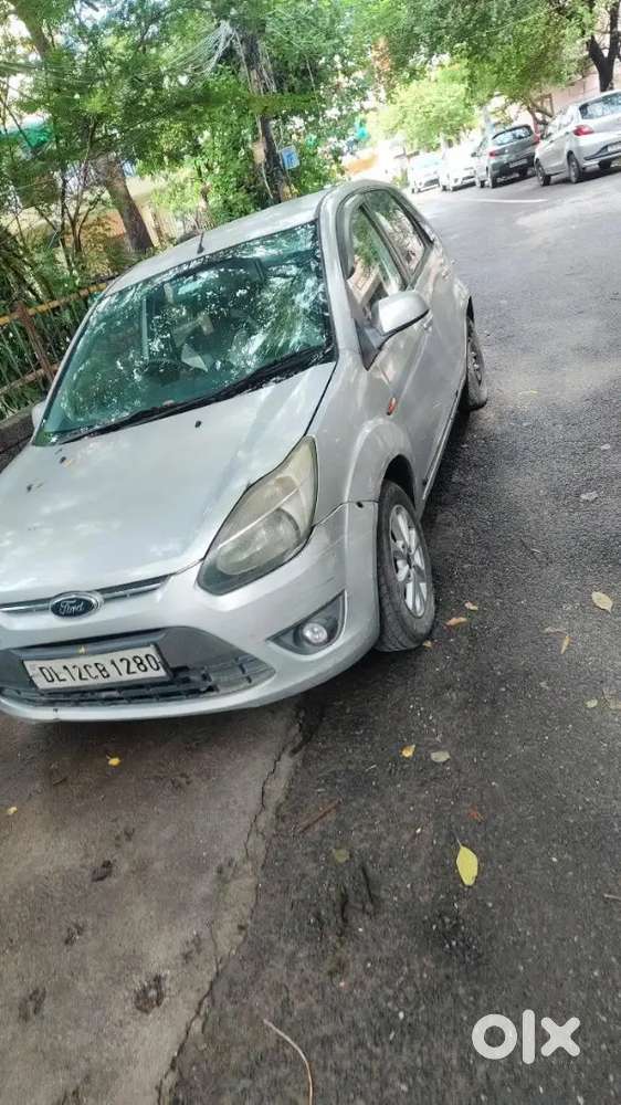 Ford Figo 1.2 Petrol 2011