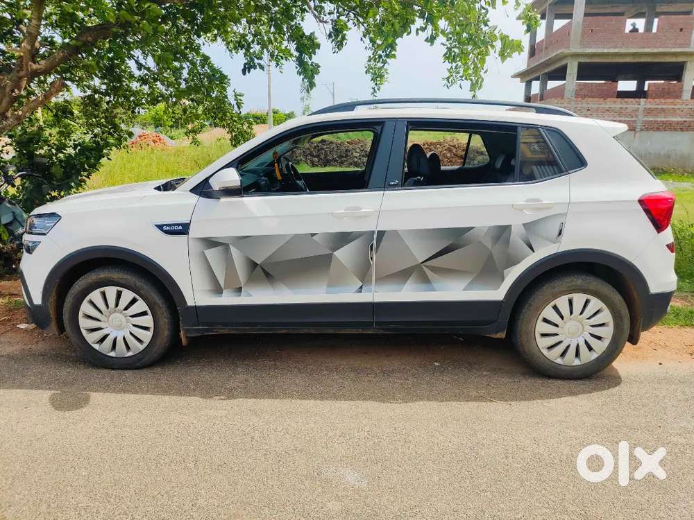 Skoda Kushaq Onyx Petrol 2023