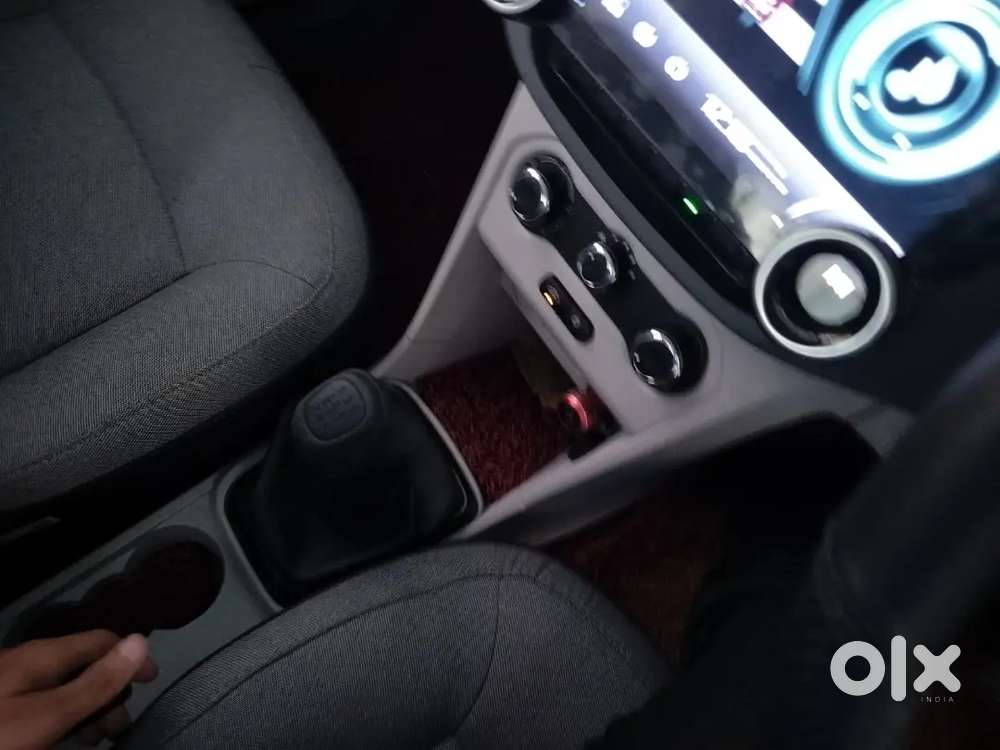 Tata Tiago 2025 Cng & Hybrids 5400 Km Driven