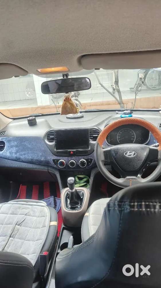 Hyundai Grand I10 Sportz Petrol 2015