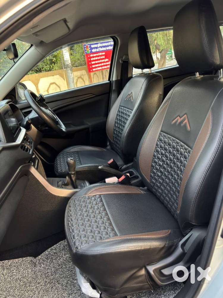 Maruti Suzuki Brezza 1.5 Vxi Smart Hybrid, 2024, Petrol