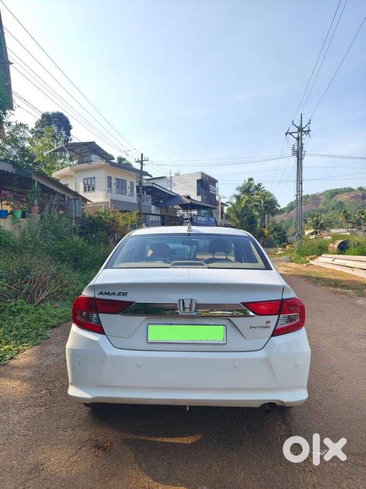 Honda Amaze 2nd Gen Vx, 2020, Petrol