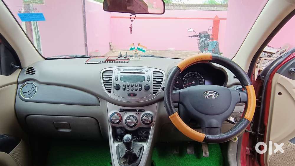 Hyundai I10 Sportz Petrol 2015