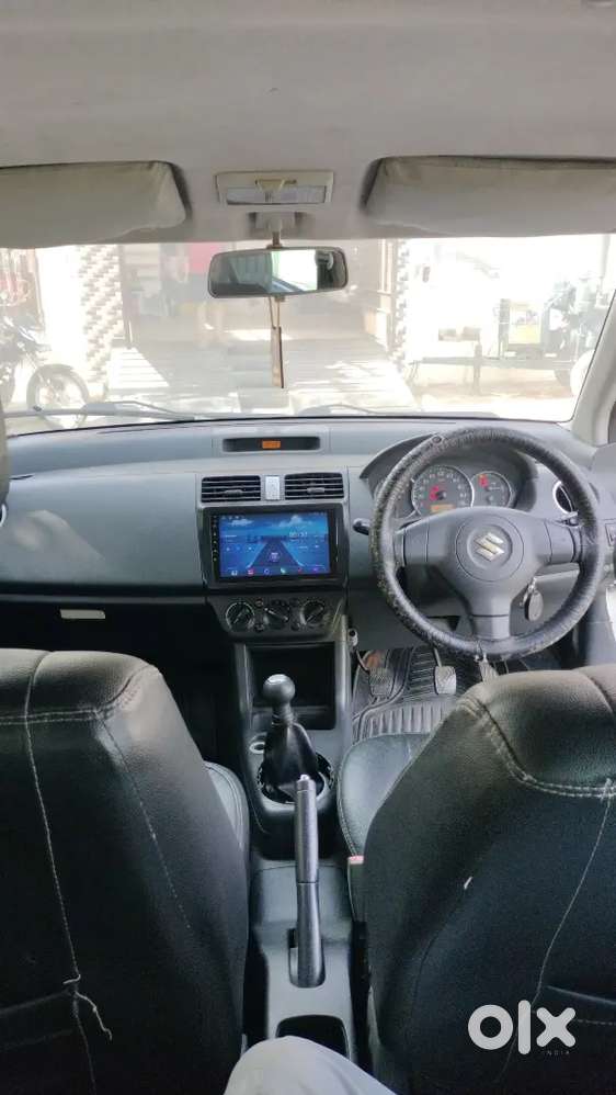 Maruti Suzuki Swift 2010