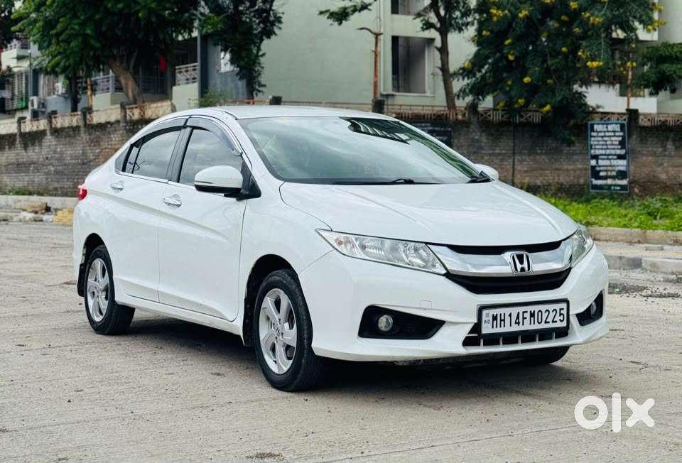 Honda City 1.5 V Cvt I-vtec Mt, 2016, Petrol