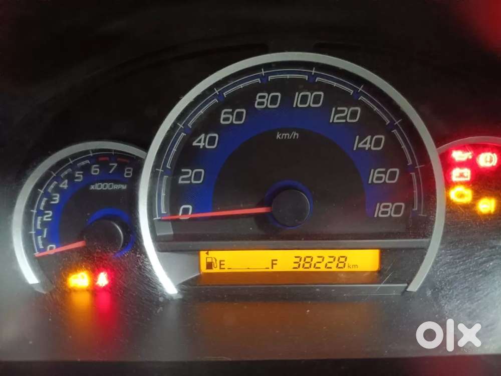 Maruti Suzuki Wagon R Vxi 1.0, 2018, Petrol