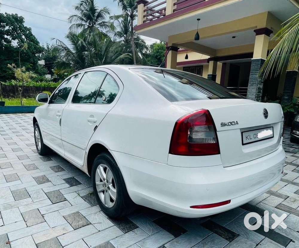 Skoda Laura 2011 Diesel Well Maintained