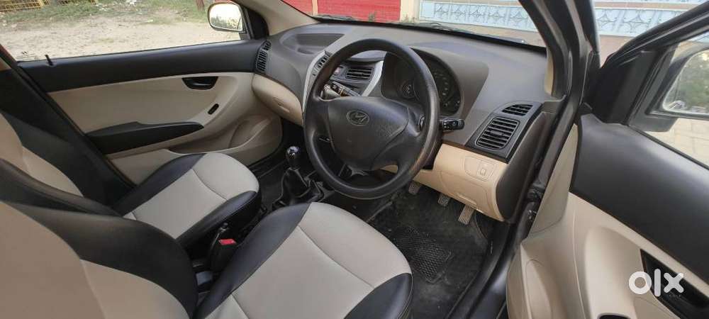 Hyundai Eon Era +, 2017, Petrol