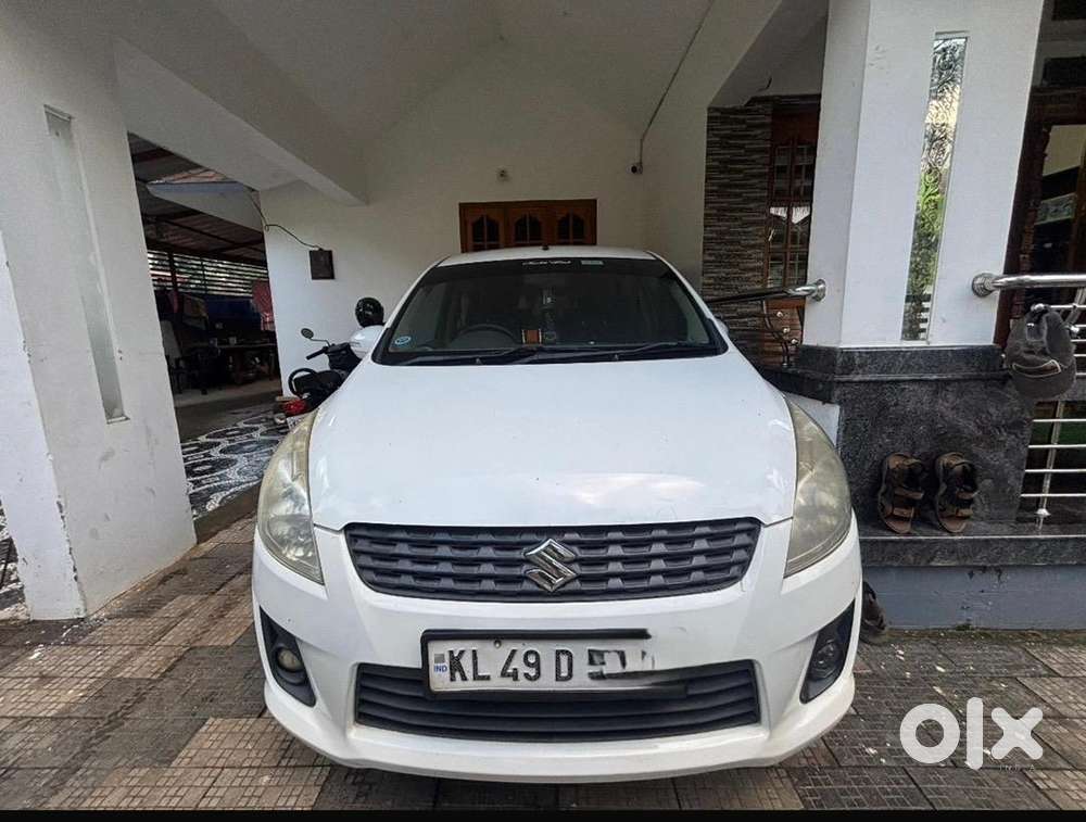Maruti Suzuki Ertiga 2012