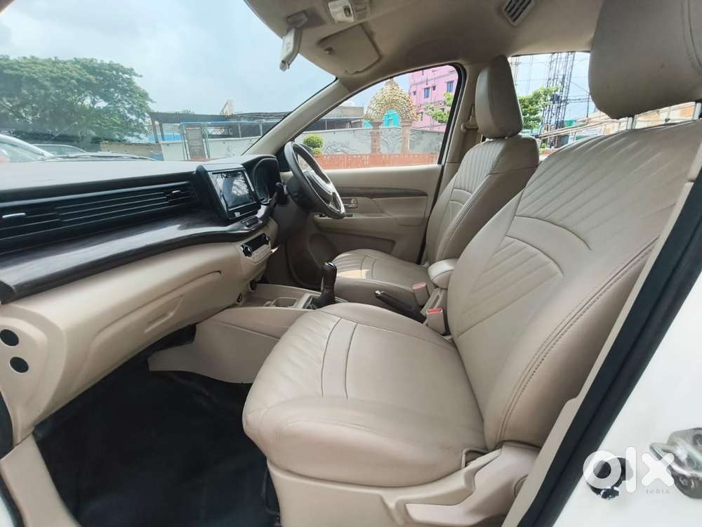 Maruti Suzuki Ertiga Zxi Shvs, 2019, Petrol