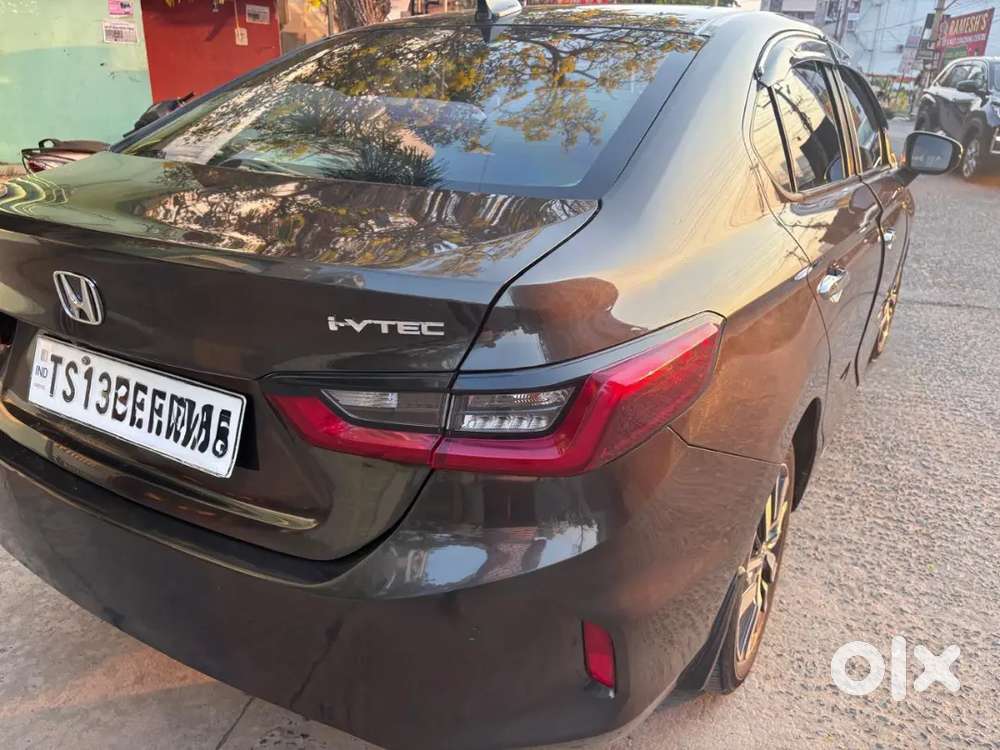 Honda City Zx 2022 Cvt Petrol 52000 Km Driven