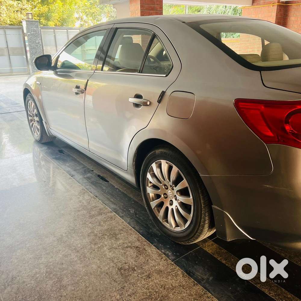 Maruti Suzuki Kizashi 2011