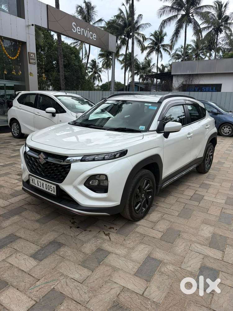 Maruti Suzuki Fronx Delta Plus 1.2l Mt, 2024, Petrol