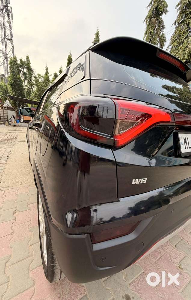 Mahindra Xuv300 W8, 2020, Petrol