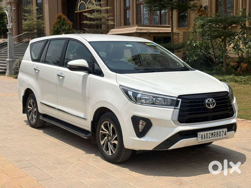 Toyota Innova Crysta 2.4 G Mt, 2021, Diesel