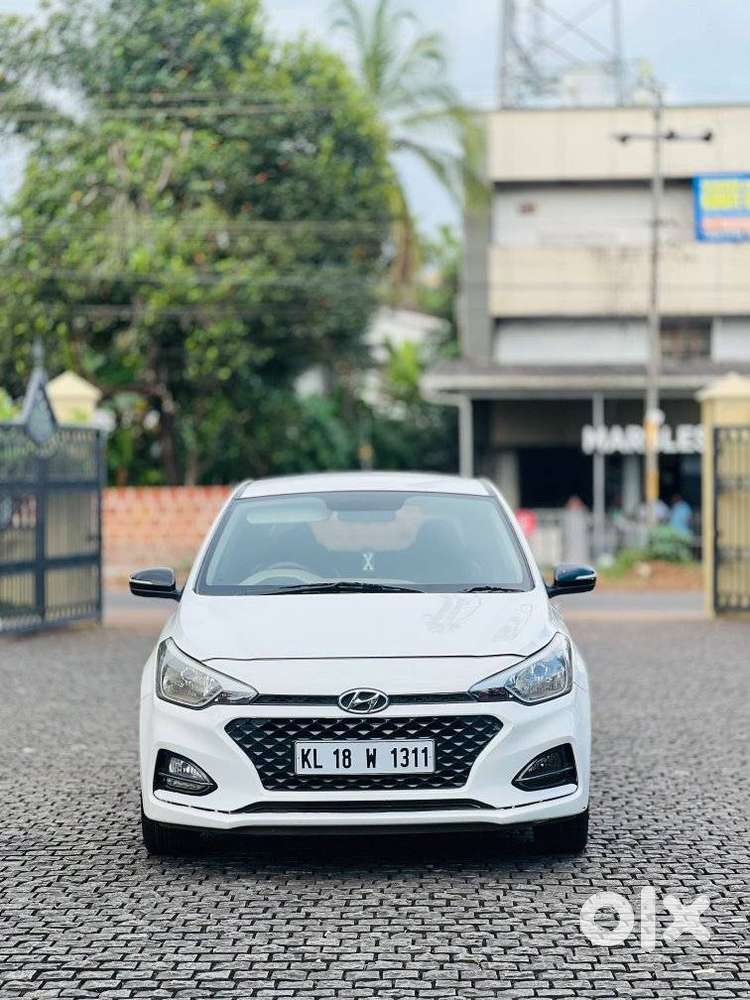 Hyundai I20 Sportz 1.2 Bs-iv, 2018, Petrol