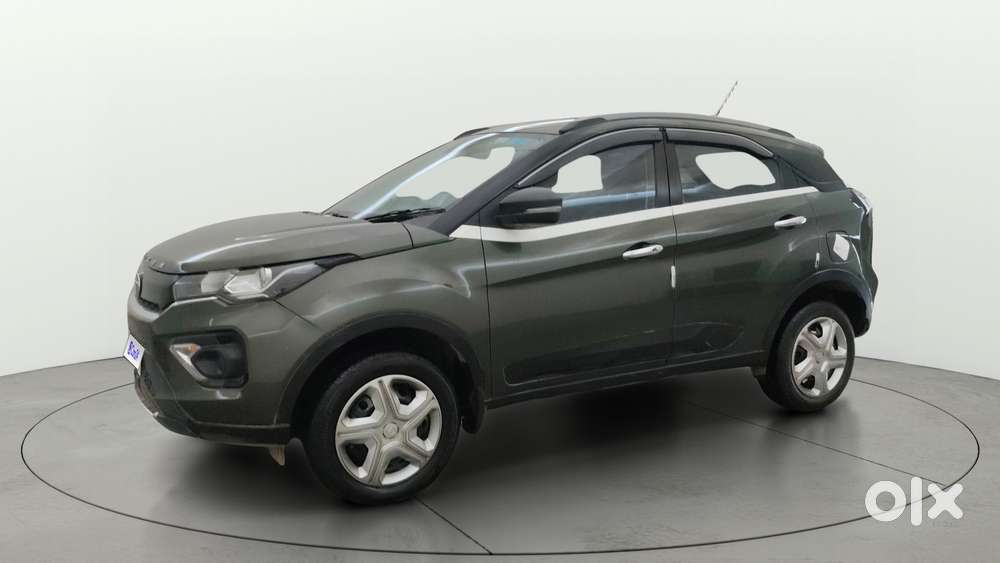 Tata Nexon 1.2 Revotron Xm (s), 2022, Petrol
