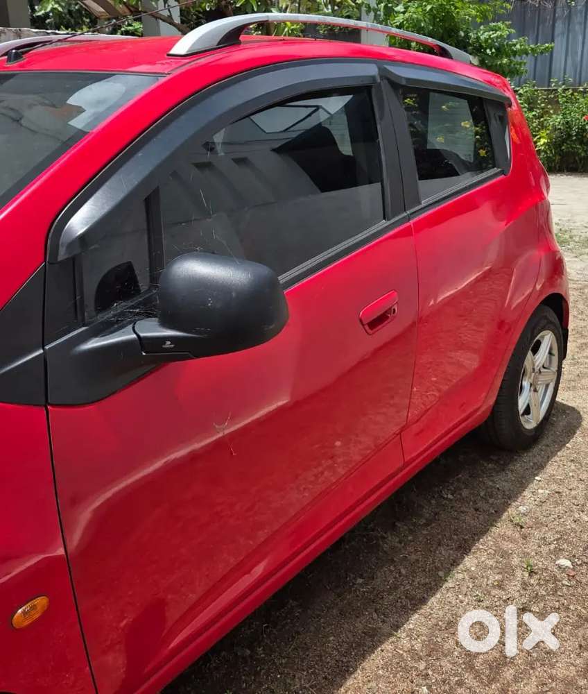 Chevrolet Beat Petrol 2014