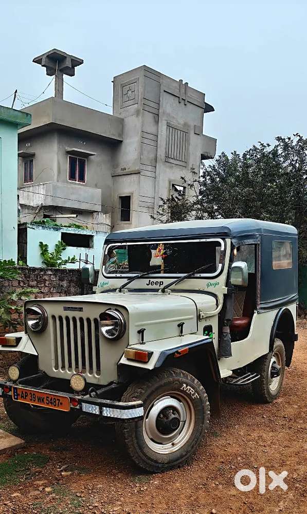 Mahindra Jeep 2010
