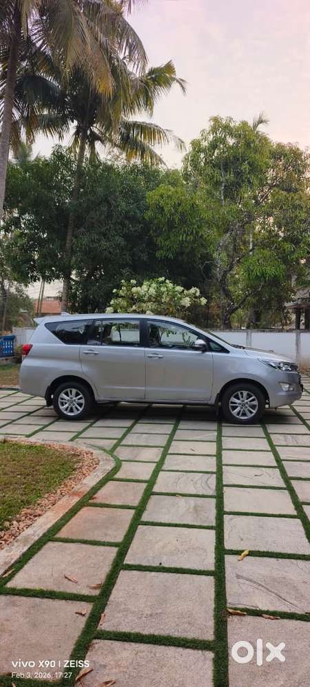 Toyota Innova Crysta 2.8 Gx At, 2016, Diesel