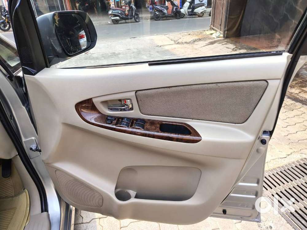 Innova V 2014 Good As New