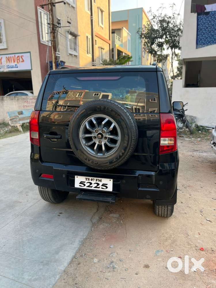 Mahindra Tuv 300 T8, Diesel 2016
