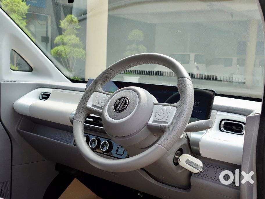 Mg Comet Ev Play, 2023, Petrol