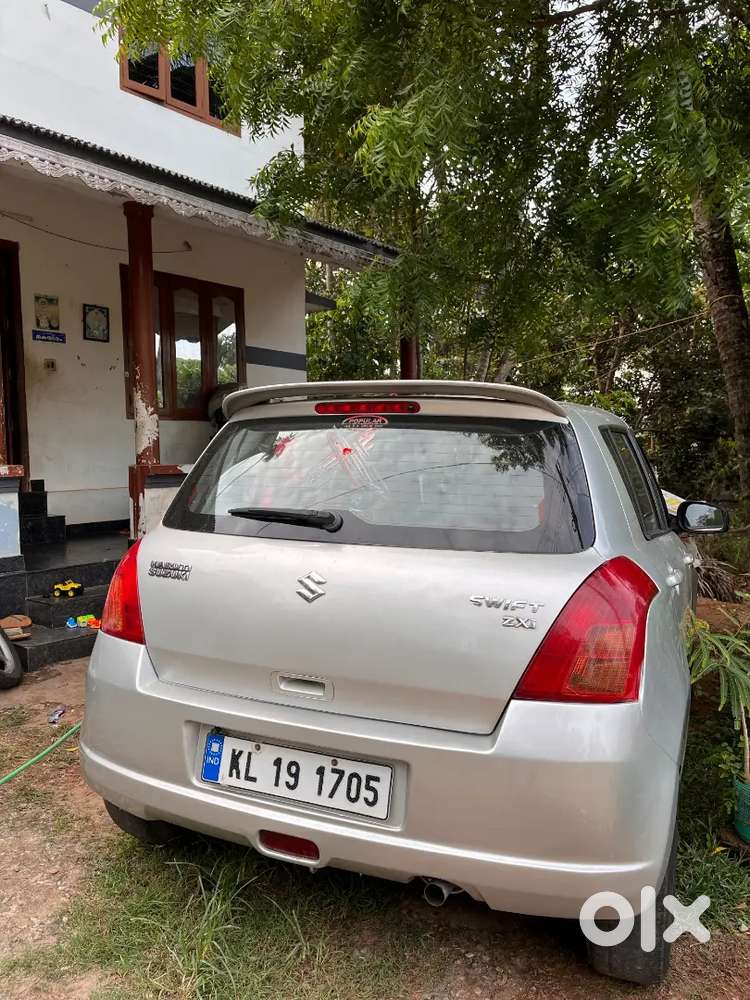 Maruti Suzuki Swift 2006 Petrol