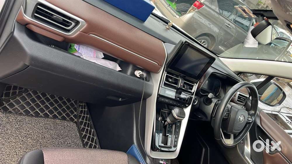 Toyota Innova Hycross 2023 Petrol  & Hybrids Well Maintained