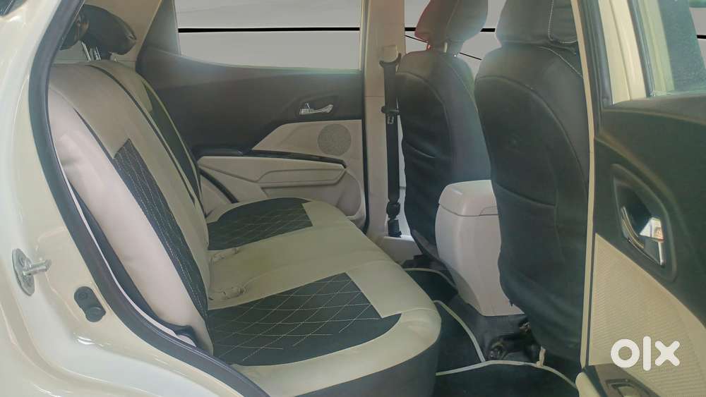 Mahindra Xuv300 W8 Diesel, 2022, Diesel