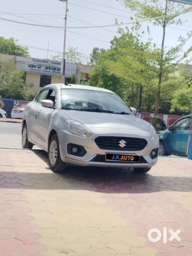 Maruti Suzuki Dzire 1.2 Vxi, 2018, Petrol