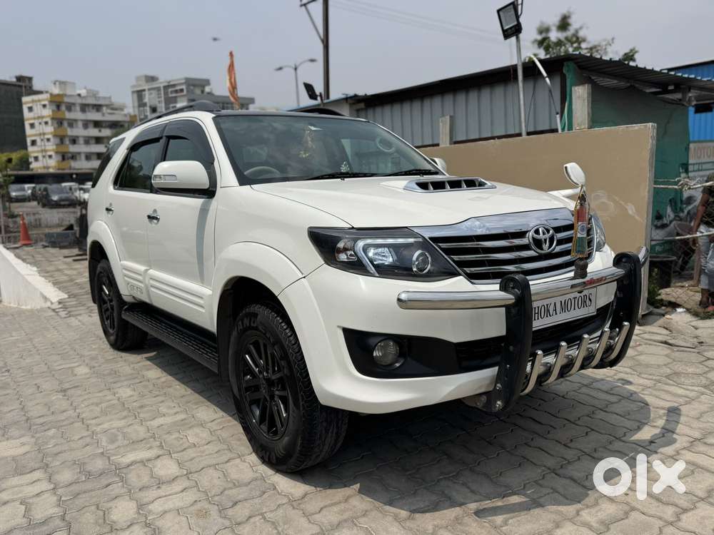 Toyota Fortuner 3.0 4x2 Automatic, 2012, Diesel