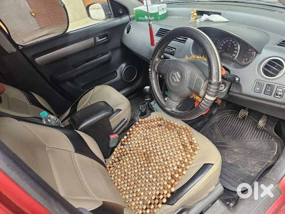 Maruti Suzuki Swift 2009 Diesel 117949 Km Driven