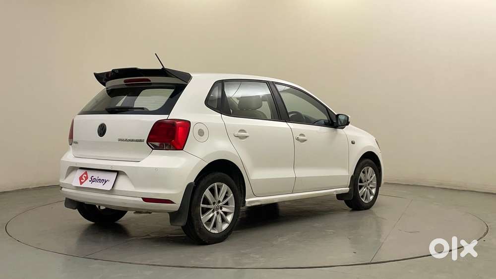 Volkswagen Polo Petrol Highline 1.2l, 2015, Petrol