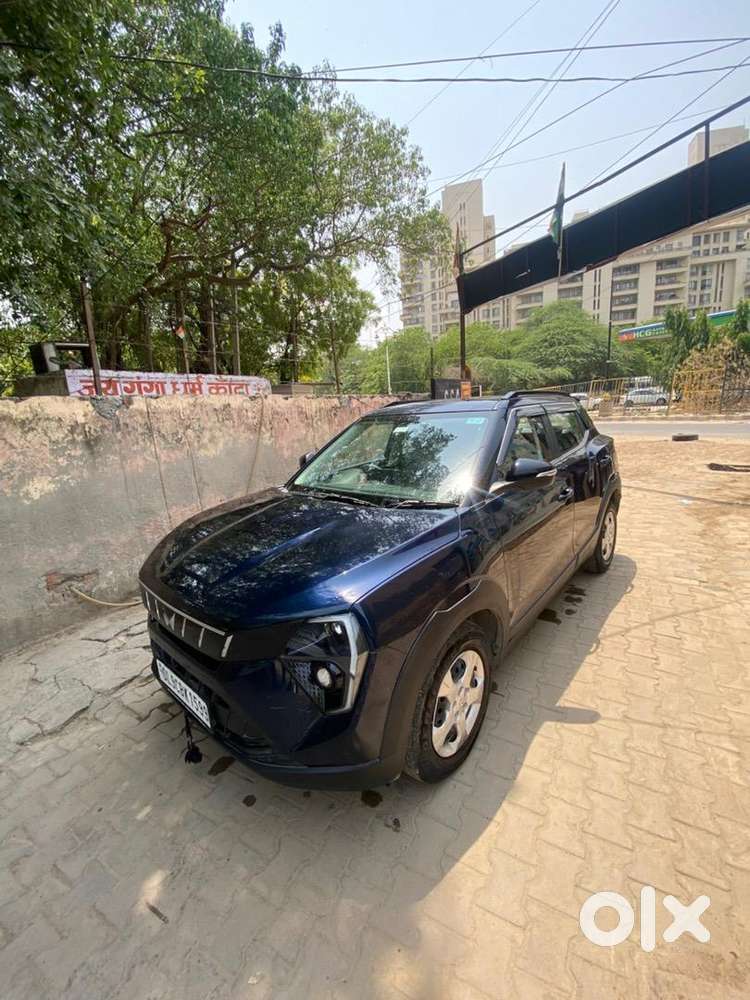 Mahindra Xuv 3xo 2025