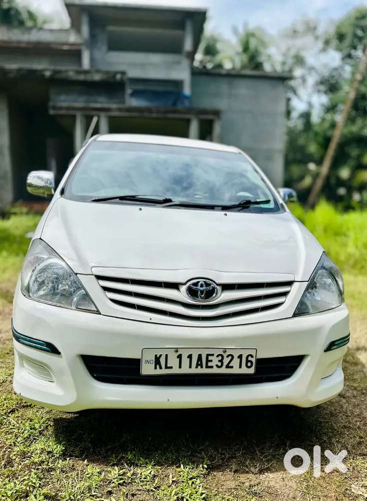 Toyota Innova .model 31/12/2009 G4.original Kerala