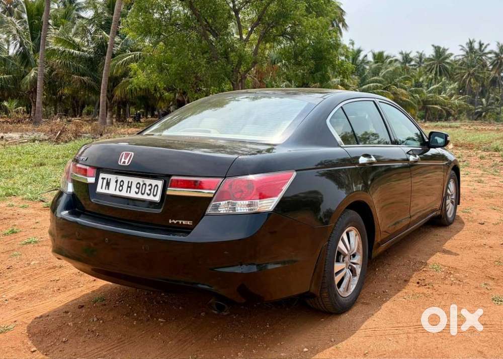 Honda Accord 2.4 Mt, 2011, Petrol