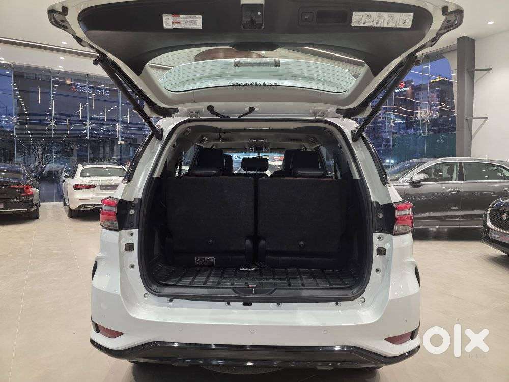 Toyota Fortuner Legender 4x2 At 2.8, 2022, Diesel