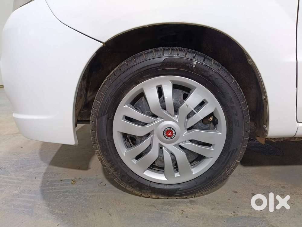 Maruti Suzuki Estilo Vxi Bs-iv, 2013, Petrol