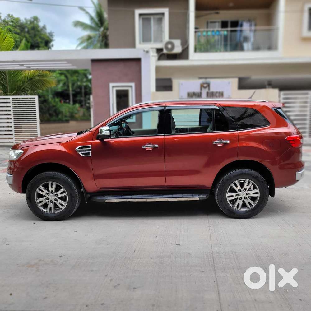Ford Endeavour 3.2 Titanium 4x4 At, 2016, Diesel