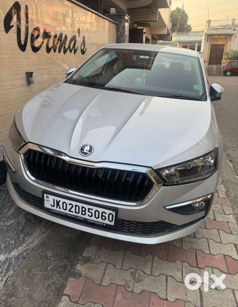 2022 Skoda Slavia Petrol