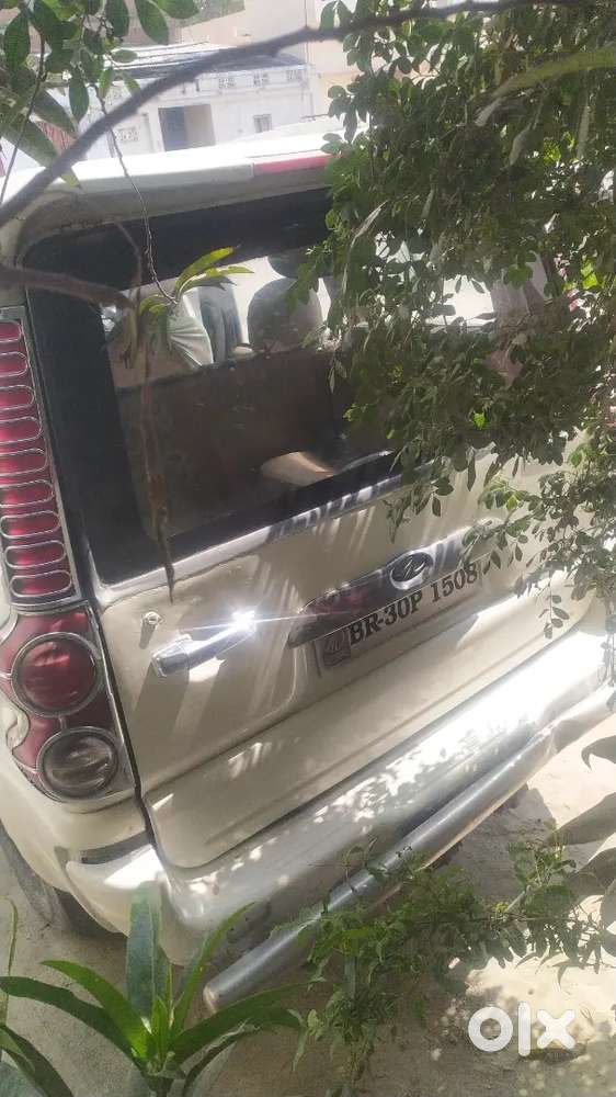 Mahindra Scorpio 2004