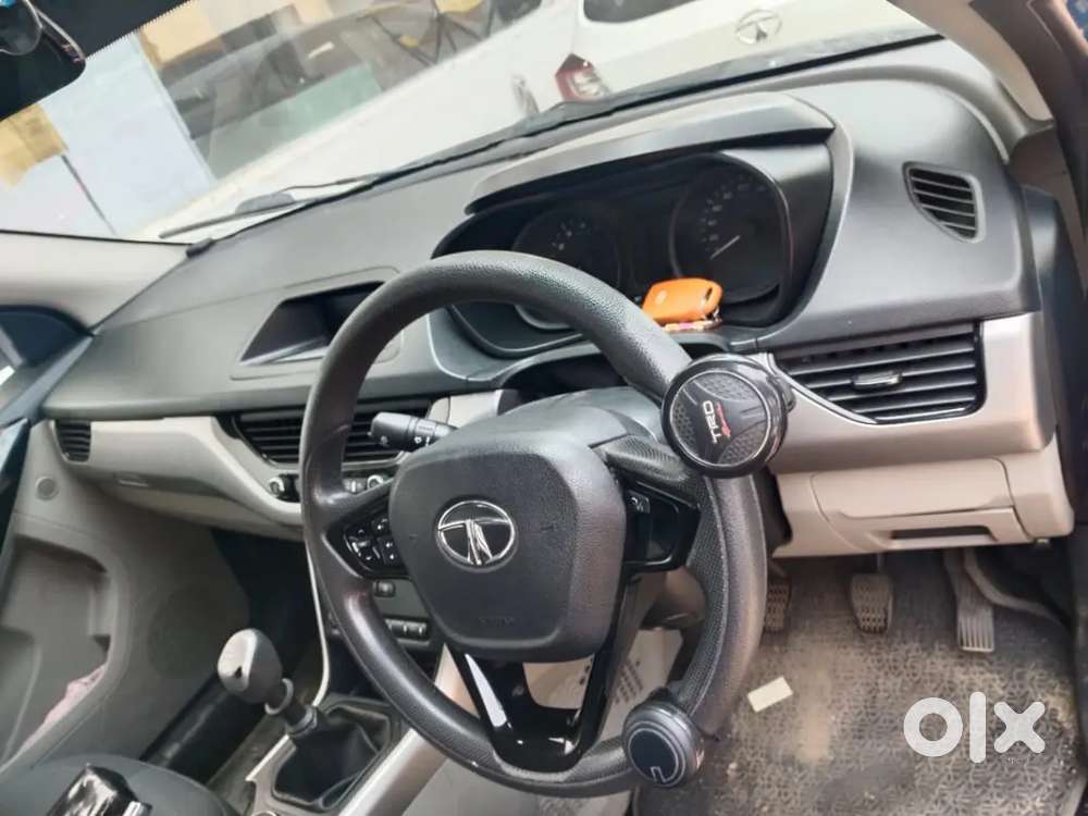 1st Owner Tata Nexon  44.5k Km  Full Service History  New Uc6 Tyres