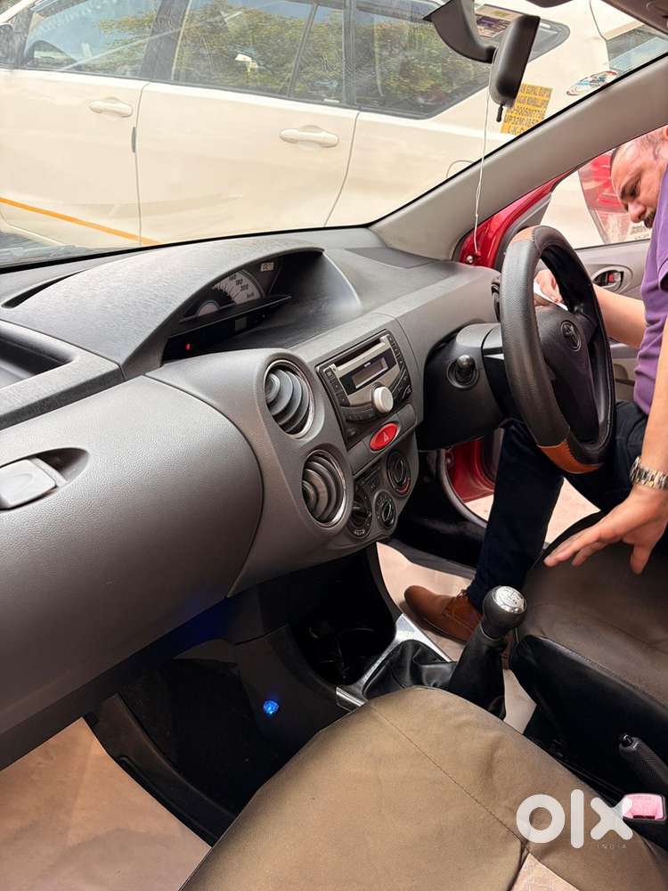 Toyota Etios 2012 Petrol