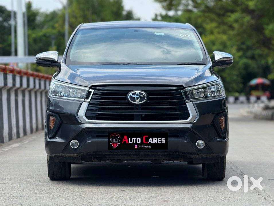 Toyota Innova Crysta 2.8 Gx At, 2022, Diesel