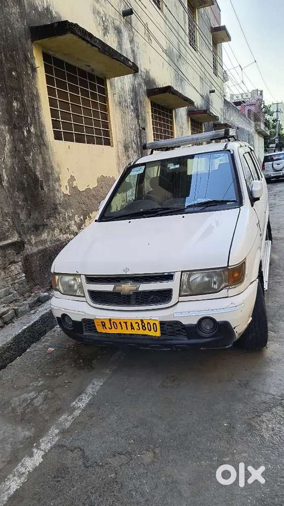 Chevrolet Tavera 2016 Diesel Well Maintained