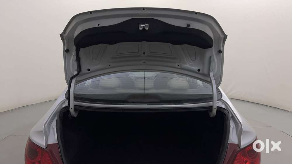 Hyundai Verna 1.6 Vtvt Sx, 2013, Petrol