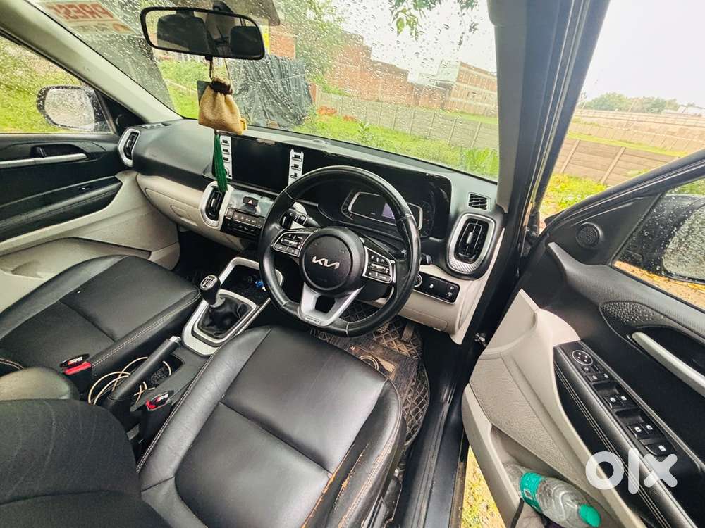 Kia Sonet Petrol Well Maintained
