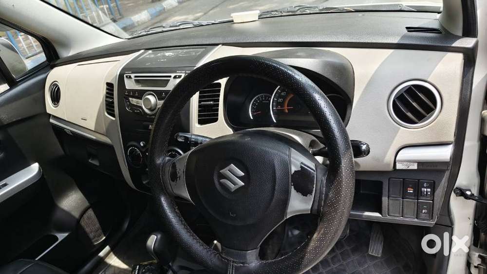 Maruti Suzuki Wagon R 1.0 Vxi Plus Amt, 2016, Petrol